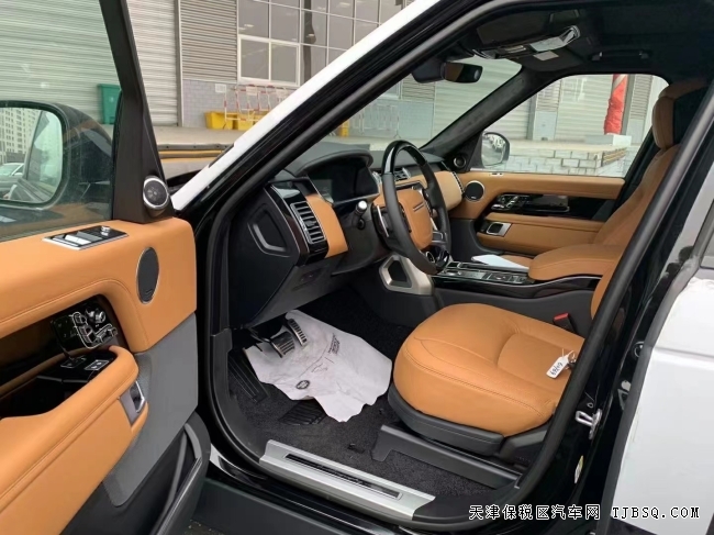 21款路虎創(chuàng)世加長 170萬提車