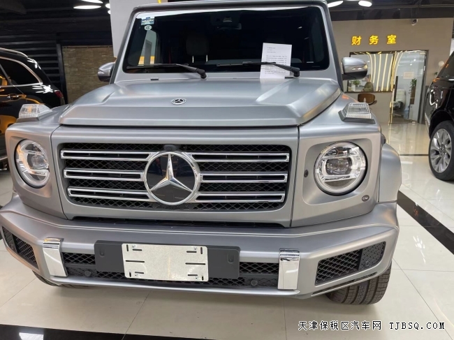 奔馳g500跳樓價僅售228萬提車