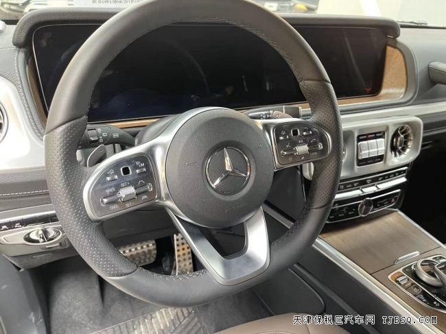 奔馳g500跳樓價僅售228萬提車