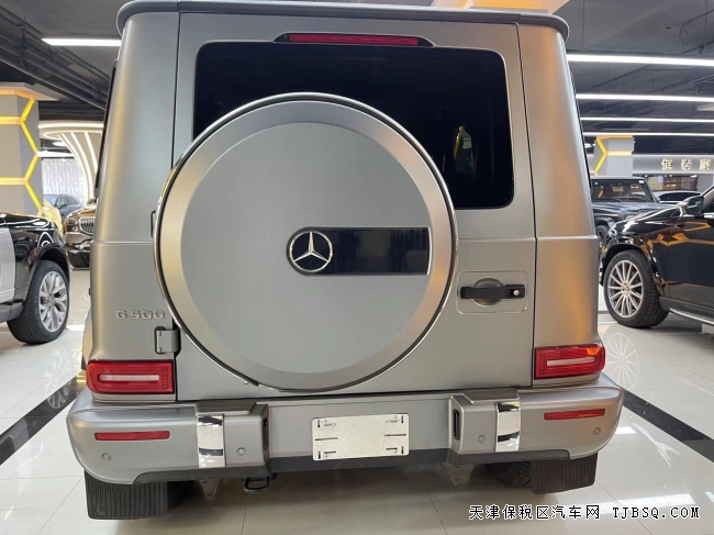 奔馳g500跳樓價僅售228萬提車