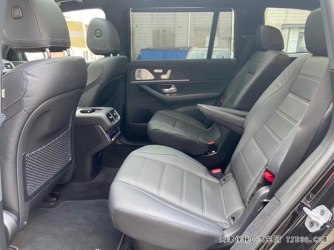 21款加版 奔馳GLS450 港口跳樓價(jià)格 130萬提車