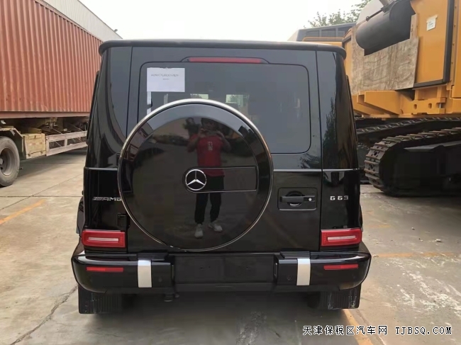 20款墨版奔馳 G63 特價(jià)出269萬