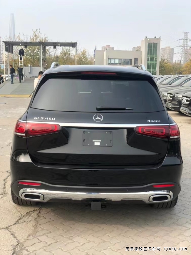 2021款加版奔馳GLS450   港口僅售127萬