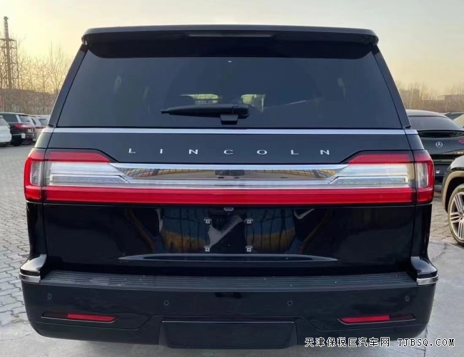 20款加版林肯領(lǐng)航員四驅(qū)長軸 豪華大氣港口直營 心動價113萬 