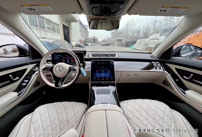 22款美規(guī)奔馳S500?豪華 舒適車型 港口僅售168萬(wàn)
