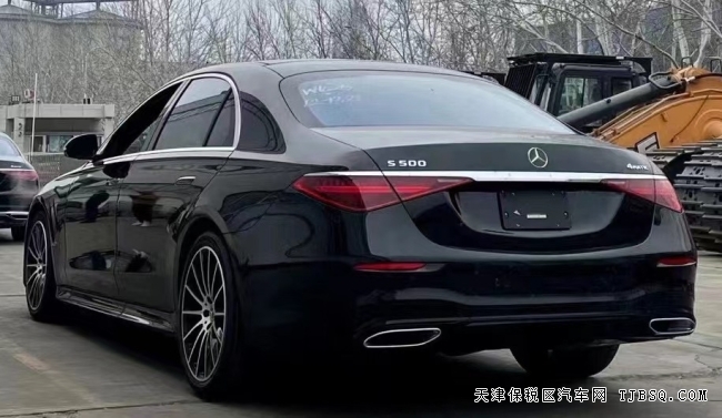 22款美規(guī)奔馳S500?豪華 舒適車型 港口僅售168萬(wàn)