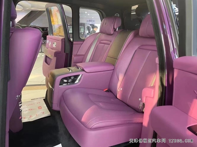 21款?庫里南?超豪華SUV 奢華感無懈可擊港口現(xiàn)車770萬提車
