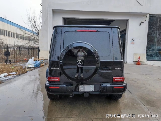 21款加版奔馳G63 男人的夢(mèng)想之車 心動(dòng)價(jià)298萬