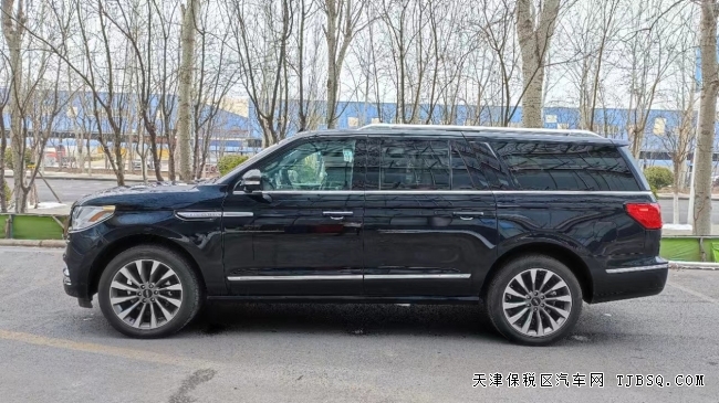 20款林肯領(lǐng)航員 現(xiàn)車 熱賣中 108,.8萬