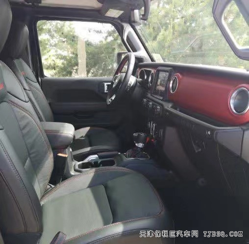 天津港平行進(jìn)口車牧馬人 20款 2.0T 自動四門硬頂羅賓漢現(xiàn)車鉅惠55萬