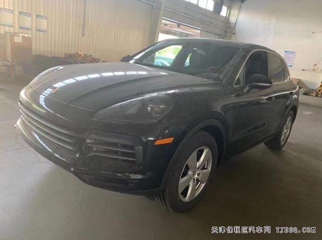 21款保時捷卡宴3.0T 黑外黑內(nèi)美版全景天窗現(xiàn)車89.5萬