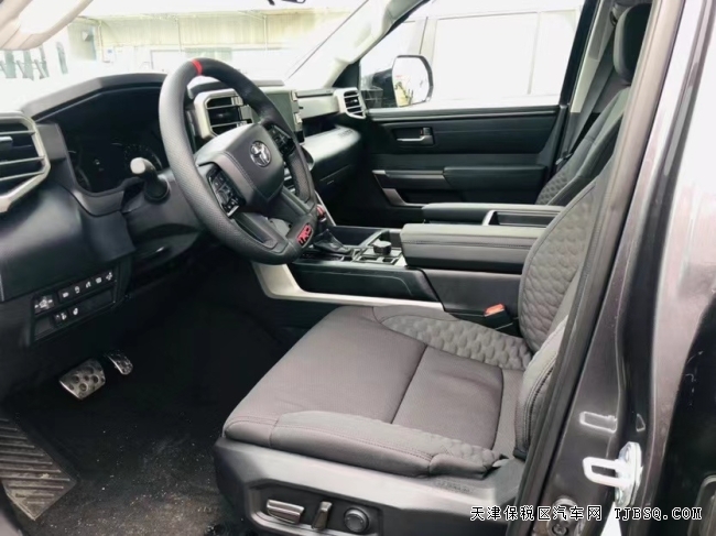 22款全新豐田坦途TRD越野版 月底現(xiàn)車特價(jià)61.5萬