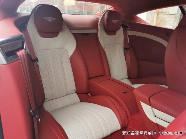 2022款中規(guī)歐陸GT 4.0V8 現(xiàn)車含豪車稅特價405萬