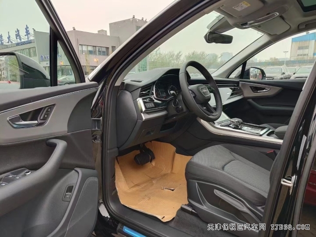 21款奧迪Q7港口熱賣中