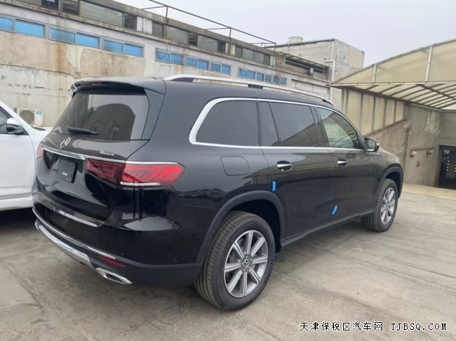 22款奔馳GLS450 天津港保稅區(qū)現(xiàn)車特價(jià)110萬