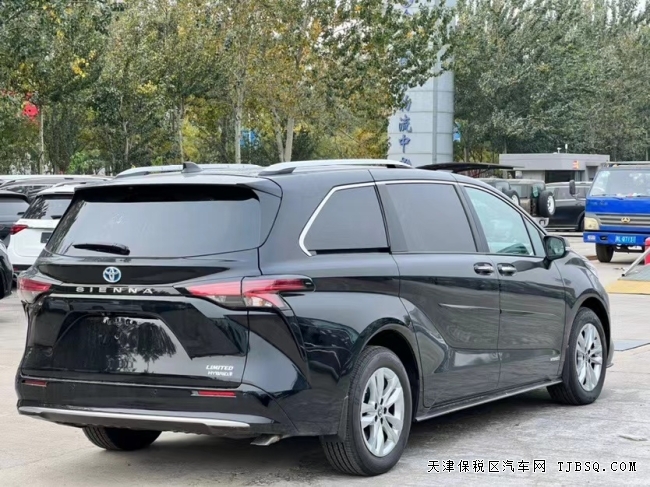 21款豐田塞納兩驅LTD加版頂配 港口現(xiàn)車特價48萬