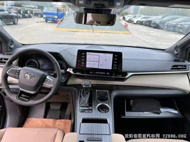 21款豐田塞納兩驅LTD加版頂配 港口現(xiàn)車特價48萬