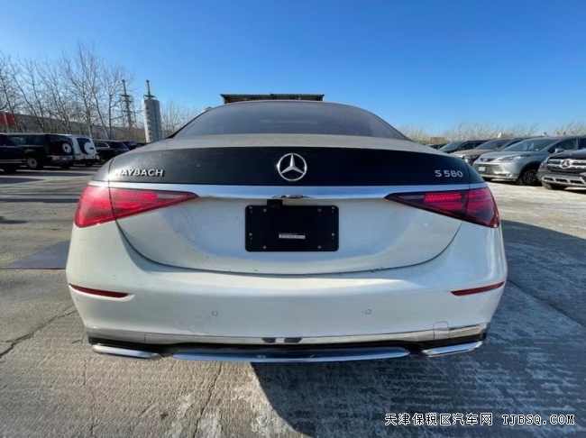 21款邁巴赫S580D級車的天花板