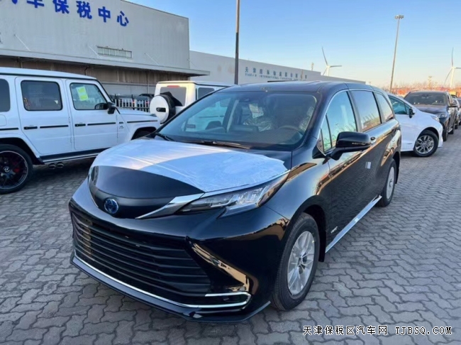 21款豐田塞納兩驅(qū)XLE加版 港口現(xiàn)車特價售45.8萬
