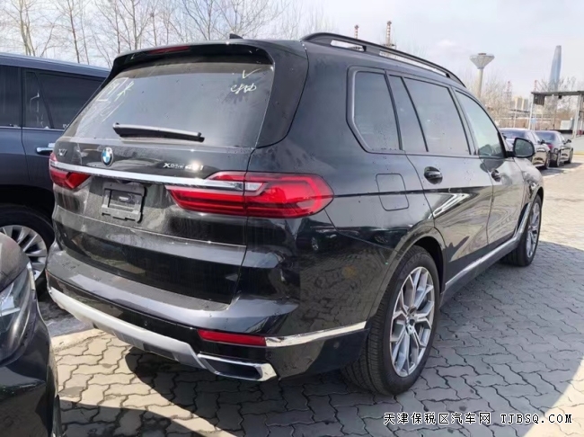 2021款寶馬X7性價比最高的大型SUV