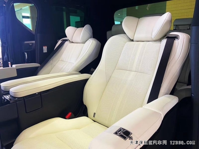 21款平行進(jìn)口雷克薩斯LM300港口現(xiàn)車 配置齊全 