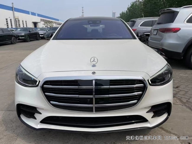 22款美版奔馳S500四驅(qū)長(zhǎng)軸港口熱賣(mài)中