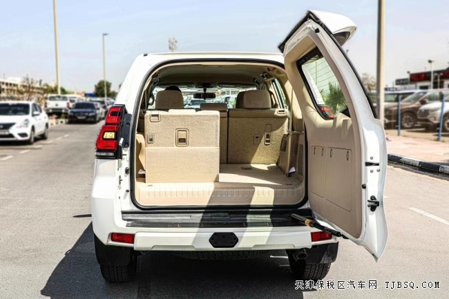 22款豐田霸道2700中東版 國六環(huán)保預(yù)計(jì)7月交車特價(jià)43.5萬