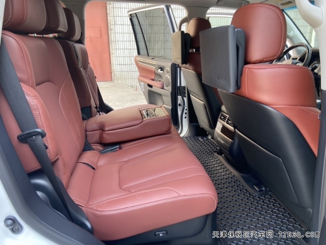 21款平行進(jìn)口雷克薩斯LX570 港口現(xiàn)車(chē) 最新行情