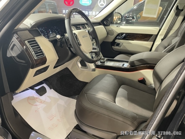 21款平行進(jìn)口路虎攬勝行政Vogue 港口現(xiàn)車 配置齊全