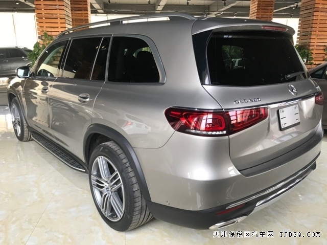21款平行進口奔馳GLS580港口現(xiàn)車 大氣穩(wěn)重 科技感十足