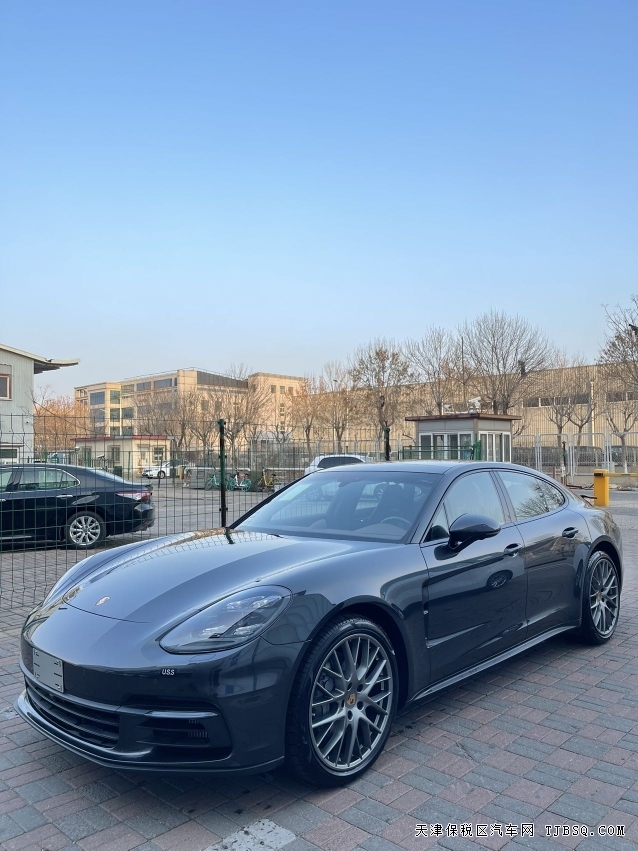 美版21款保時捷Panamera  現(xiàn)車 手續(xù)齊全