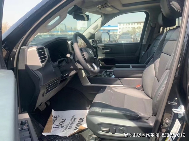  22款豐田坦途LTD版3.5T 加版高配港口現(xiàn)車特價65萬