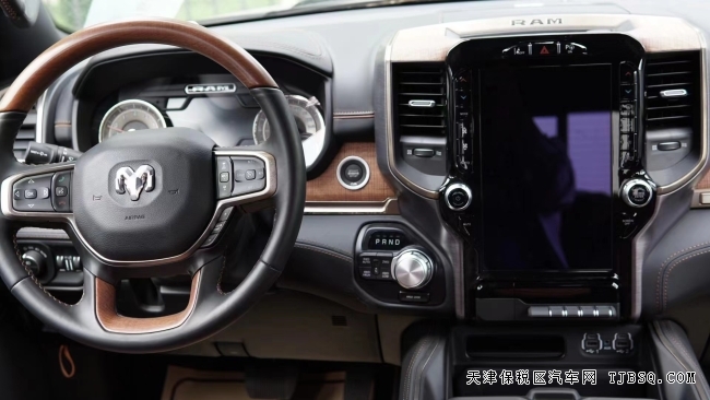 2022款道奇公羊長角號5.7自吸 豪華皮卡 絕版車型