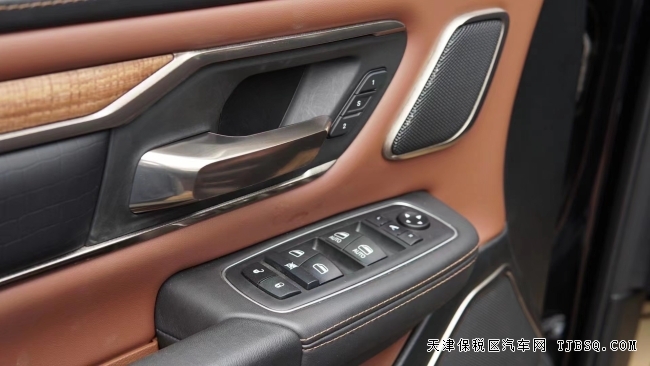 2022款道奇公羊長角號5.7自吸 豪華皮卡 絕版車型