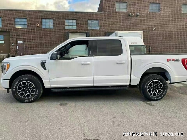 21款福特F150XLT版本 港口現(xiàn)車(chē)特價(jià)僅售47.5萬(wàn)