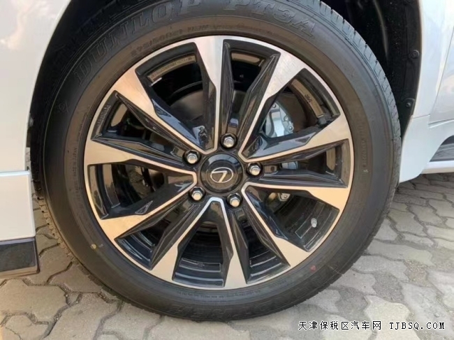 21款雷克薩斯LX570港口最后一批5.7自吸車型