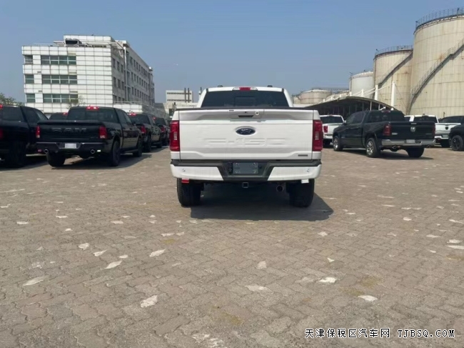 21款福特F150XLT加版3.5T 港口現(xiàn)車(chē)保稅區(qū)特價(jià)45萬(wàn)