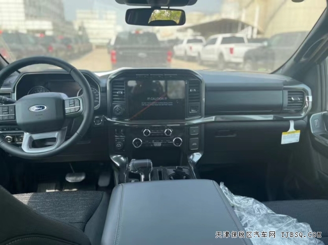 21款福特F150XLT加版3.5T 港口現(xiàn)車(chē)保稅區(qū)特價(jià)45萬(wàn)