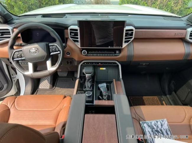 22款坦途 1794版 3.5TT  V6港口現(xiàn)車售賣中