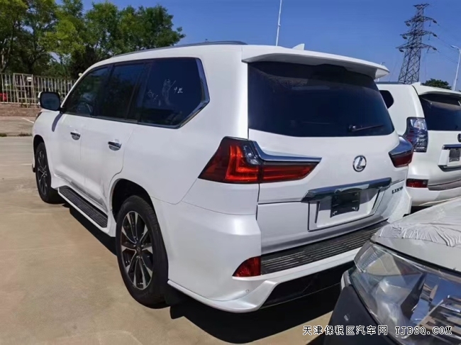 21款美版雷克薩斯LX570天津港口現(xiàn)車鉅惠中 最后一批大排量自吸車型