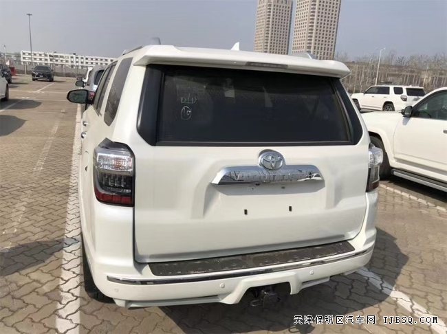 21款豐田超霸LTD天津港現(xiàn)車鉅惠中