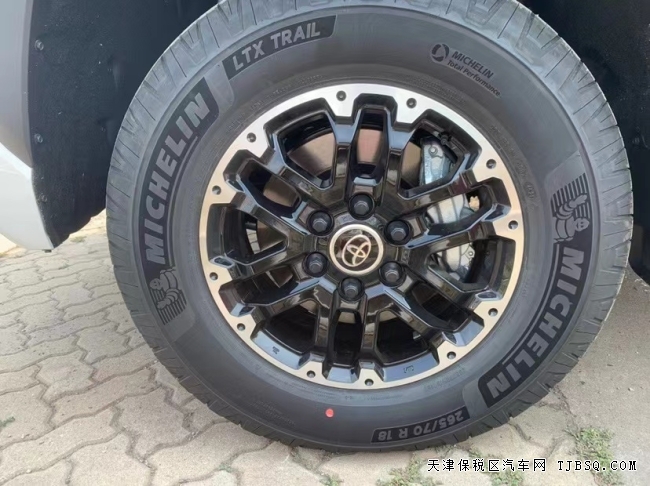 22款豐田坦途LTD TRD off road港口現(xiàn)車熱賣中