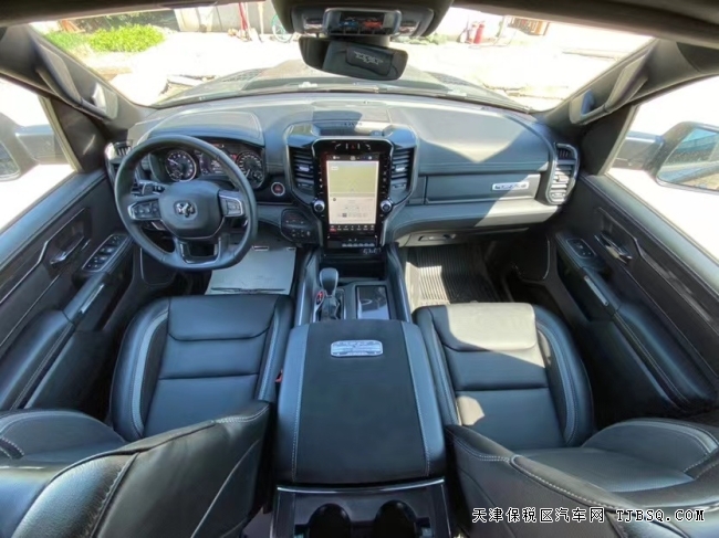 平行進口22款公羊1500 霸王龍6.2現(xiàn)車到店港口熱賣115萬
