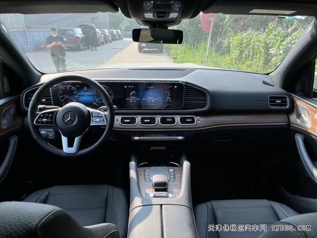 22款墨西哥版奔馳GLS450天津港口現(xiàn)車只需101萬
