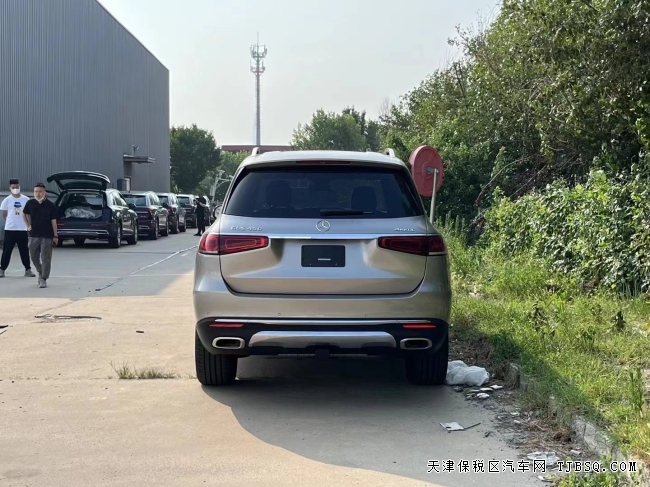 22款墨西哥版奔馳GLS450天津港口現(xiàn)車只需101萬