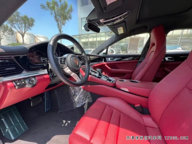 天津港平行進(jìn)口車22款保時捷帕納梅拉現(xiàn)車132萬價格優(yōu)惠