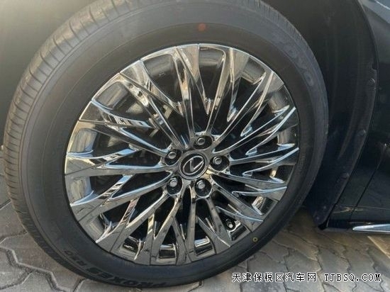 天津港平行進口車22款雷克薩斯LM350港口現(xiàn)車210萬優(yōu)惠