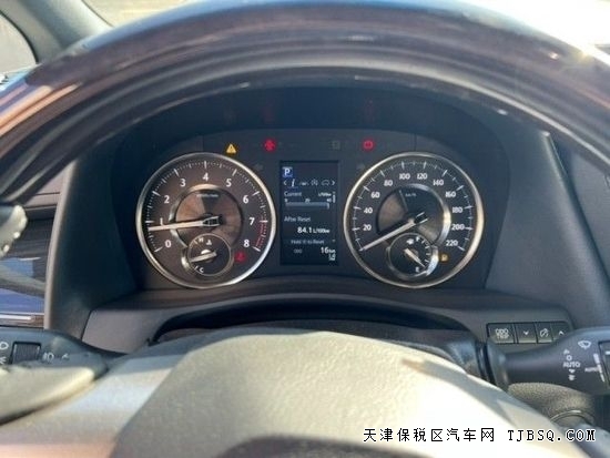 天津港平行進口車22款雷克薩斯LM350港口現(xiàn)車210萬優(yōu)惠
