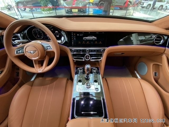 天津港平行進(jìn)口車22款美版4.0添越現(xiàn)車到店港口現(xiàn)車熱賣295萬