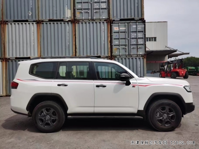 平行進(jìn)口車22款豐田酷路澤3500GR-SPORT現(xiàn)車顏色齊全鉅惠145萬